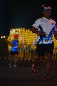 BIB: 913, 42276
                            <button type="button" onclick="openModal(21126513)" class="btn btn-primary btn-sm float-right btn-popup" data-toggle="modal" data-target=".modal-high-quality">
                        <i class="fas fa-shopping-cart"></i> Add to Cart
                    </button>
                                            <button type="button" onclick="isThisMe(21126513, true)" class="btn btn-success btn-sm float-right btn-popup btn-isme hidden" data-toggle="tooltip" data-placement="bottom" title="นี่คือรูปของคุณใช่ไหม คลิกที่นี่เพื่อเอาเข้าอัลบั้ม">
                        <i class="fas fa-plus"></i> Add to album
                    </button>
                    <button type="button" onclick="isThisMe(21126513, false)" class="btn btn-warning btn-sm float-right btn-popup btn-isnotme hidden">
                        <i class="fas fa-ban"></i> Remove from album
                    </button>